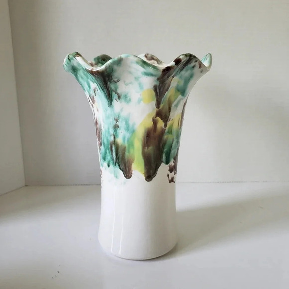 Beauce Canada  437 Green/Brown/White Pottery Vase. - Picture 3 of 8